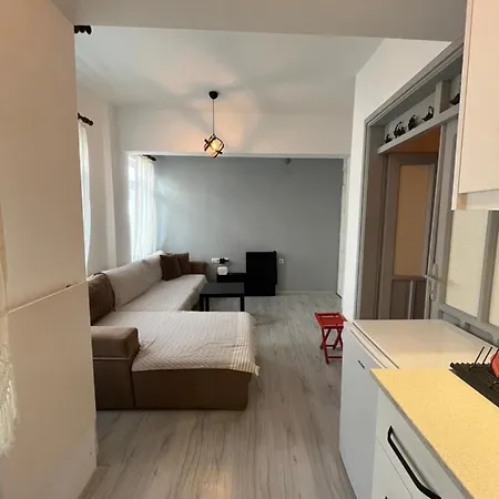 Centre House *